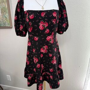 Forever 21 Black Floral Puff Sleeve Mini Dress – Size‎ M